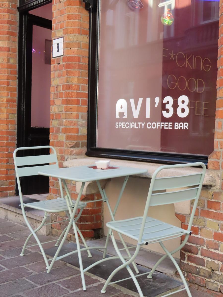 AVI '38 Specialty Coffeebar photo 4
