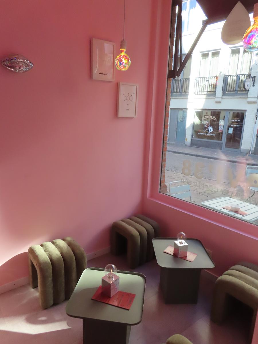 AVI '38 Specialty Coffeebar photo 5