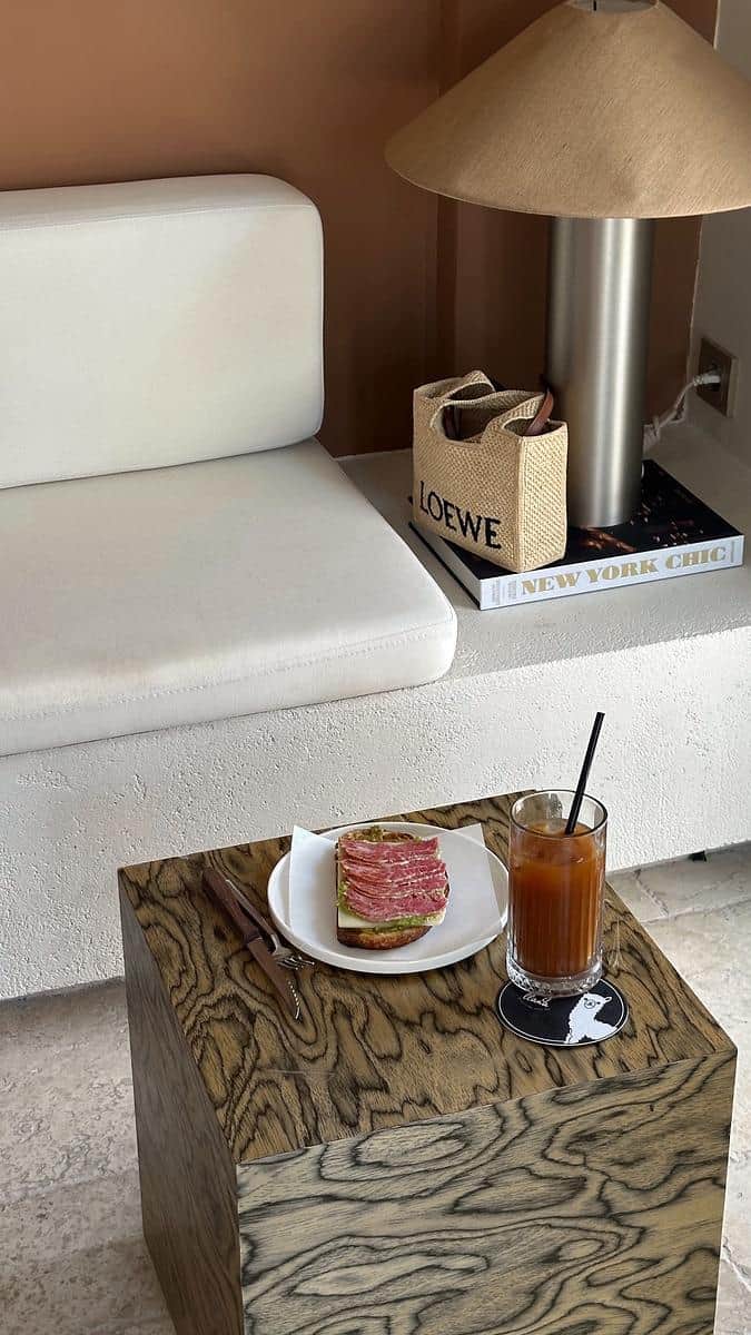 The Lazy Llama Coffee Bar photo 4