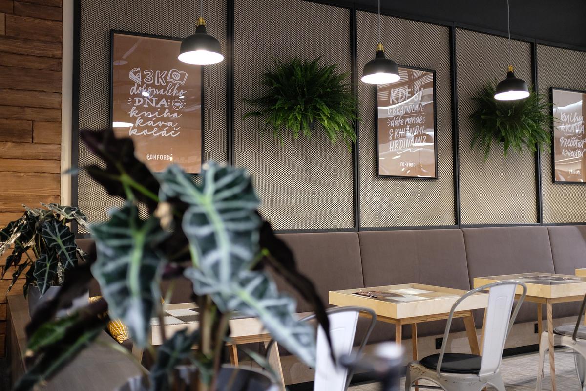 Kníhkaviareň Foxford Nivy