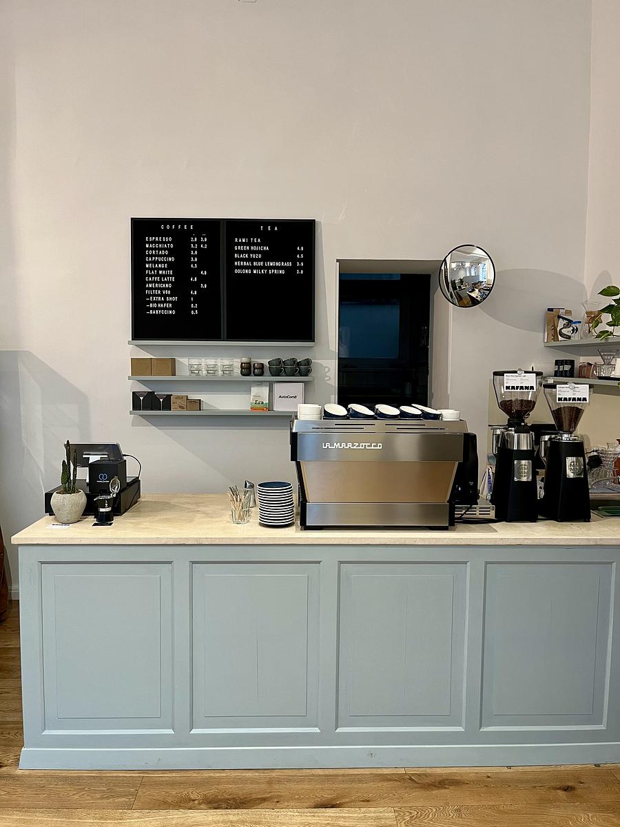 Kafana | Coffee & Roastery