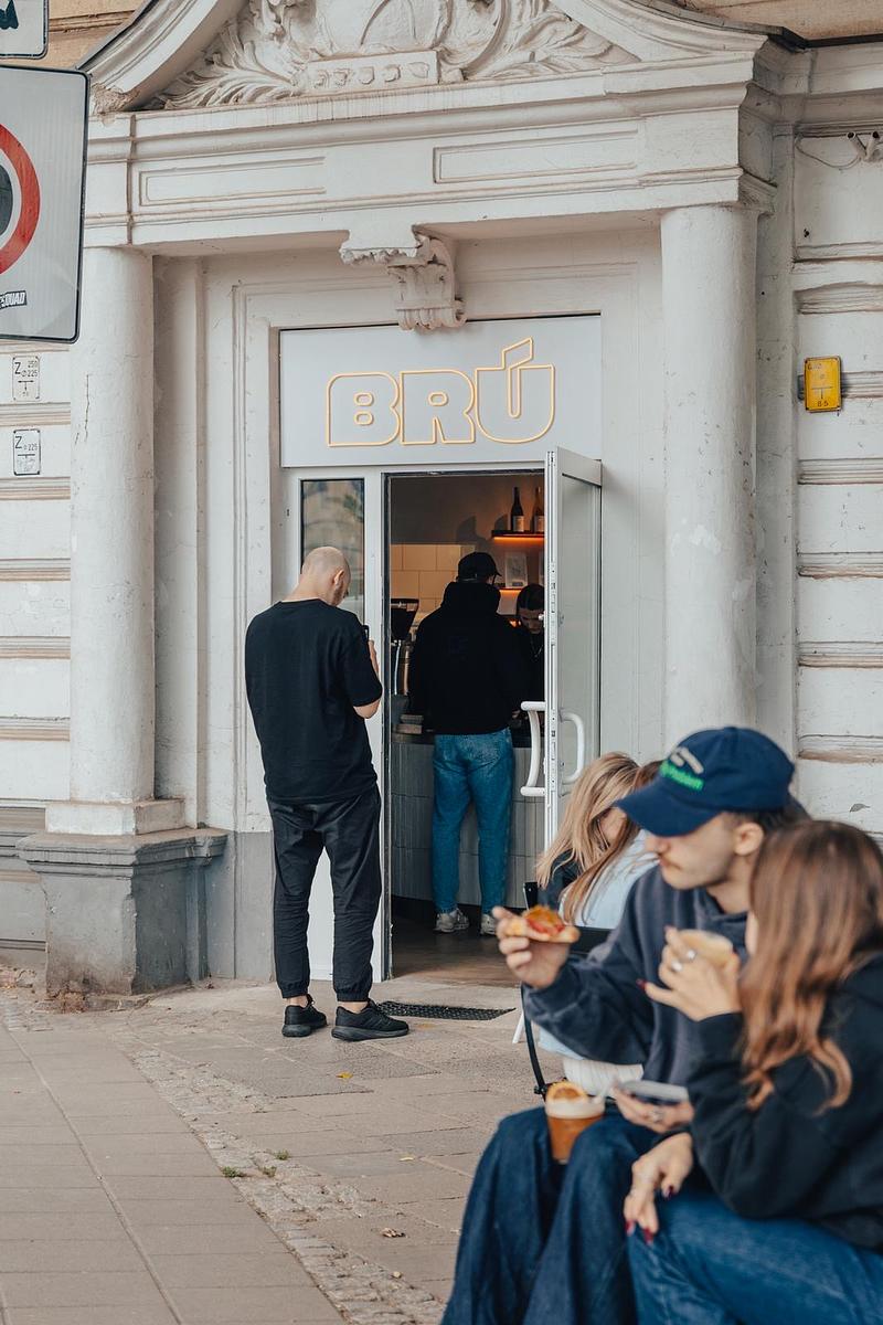 BRÚ speciality coffee & bakehouse