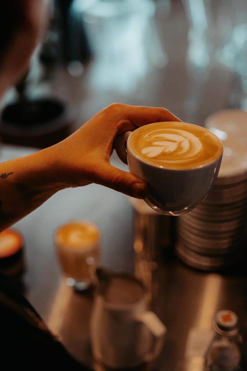 Mimoza n’Qoshe photo 2