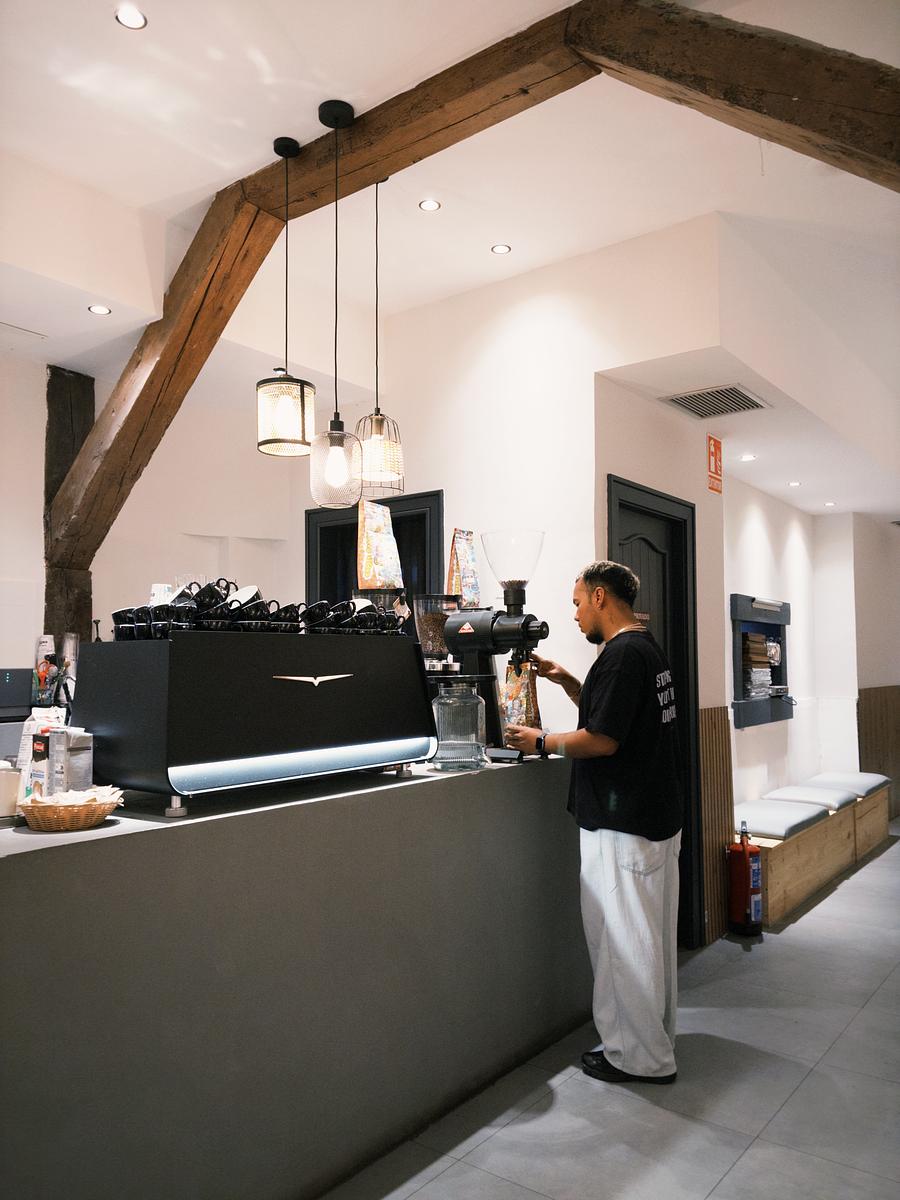 Paradise specialty Coffee and Food