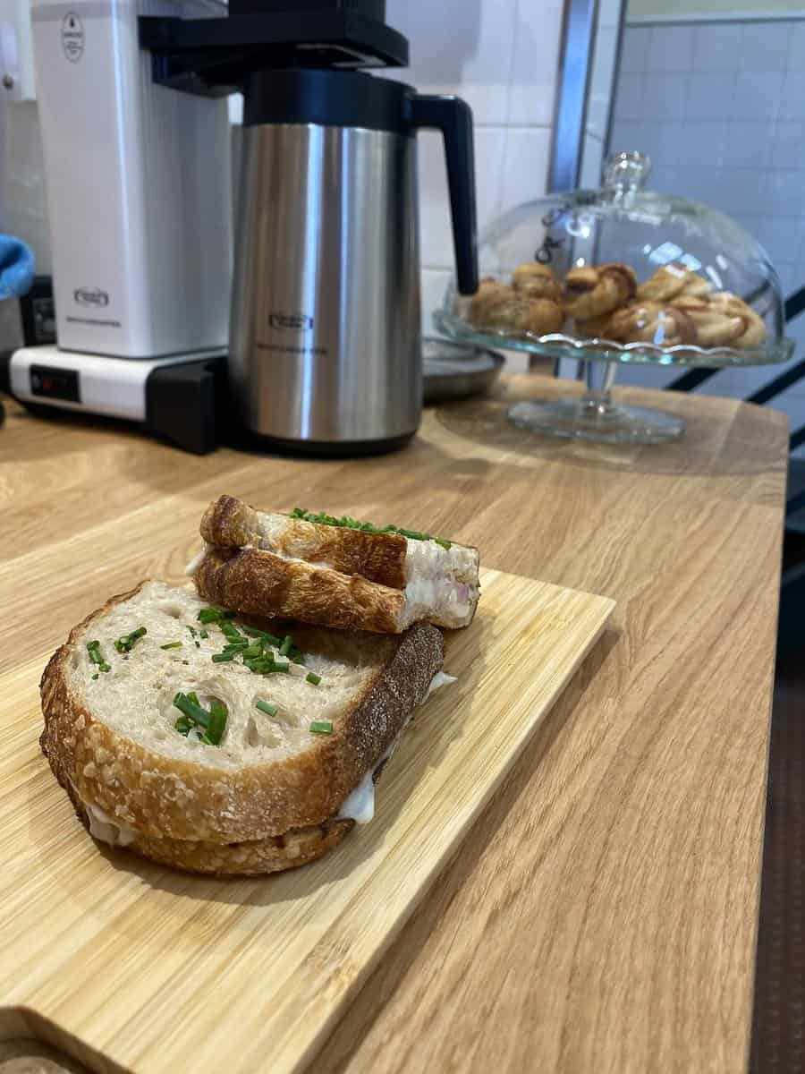 Loja 5. Coffee and Sandwiches photo 5