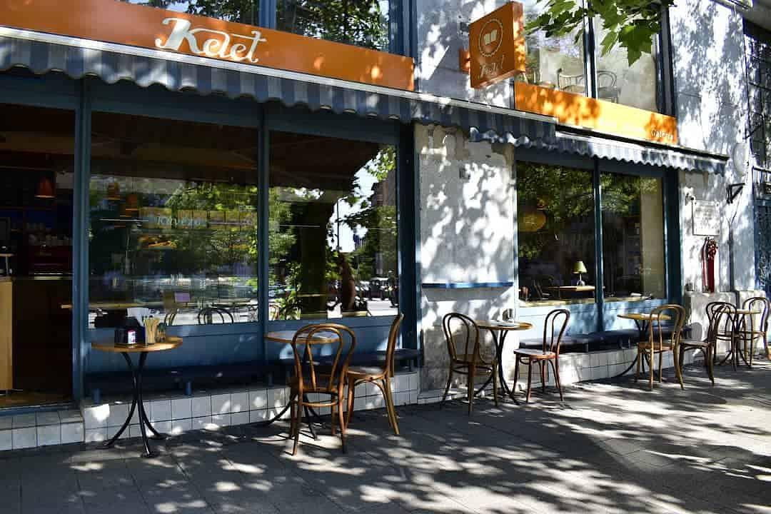 Kelet Kávézó és Galéria