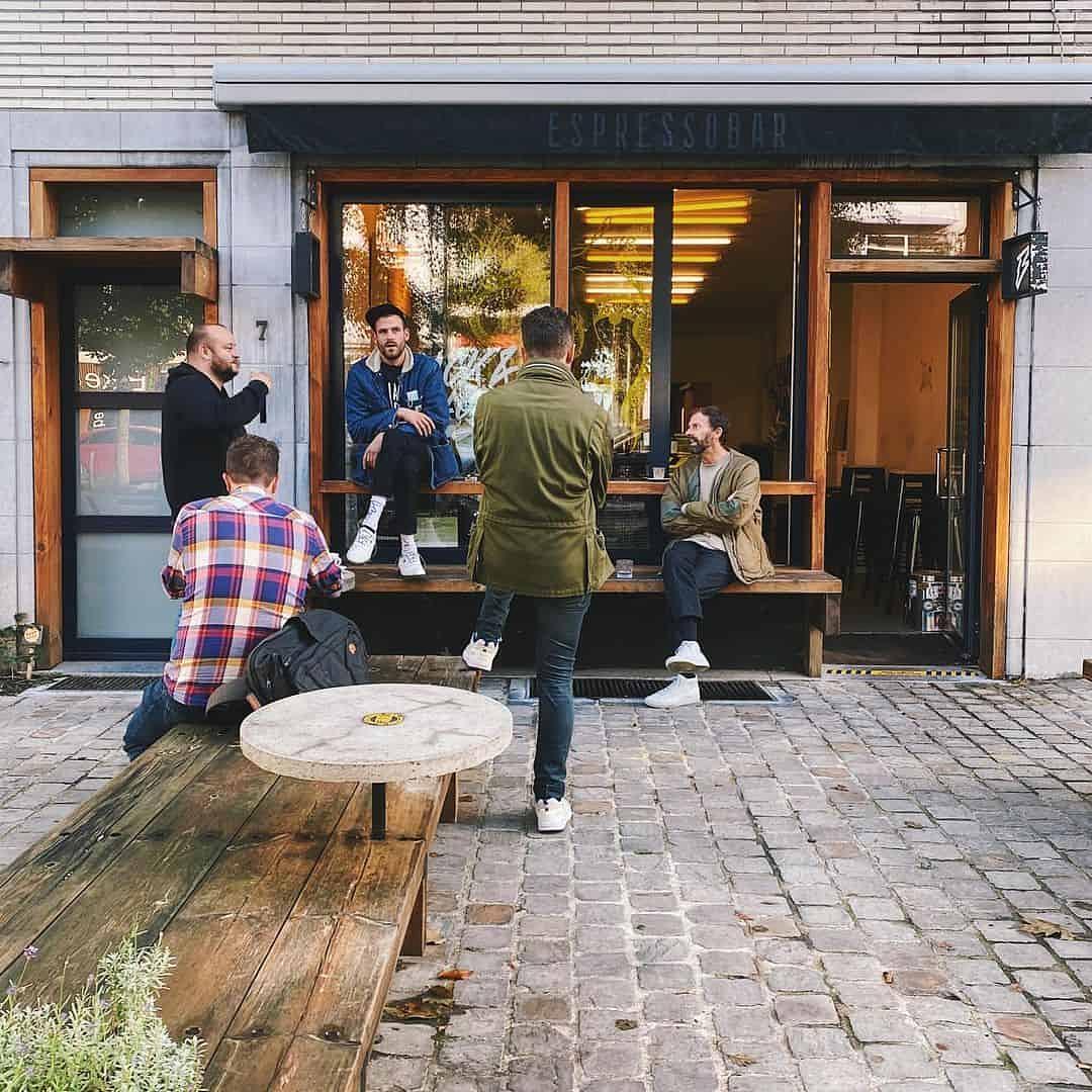 Black & Yellow coffee bar