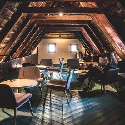 CH9 Specialty Coffee