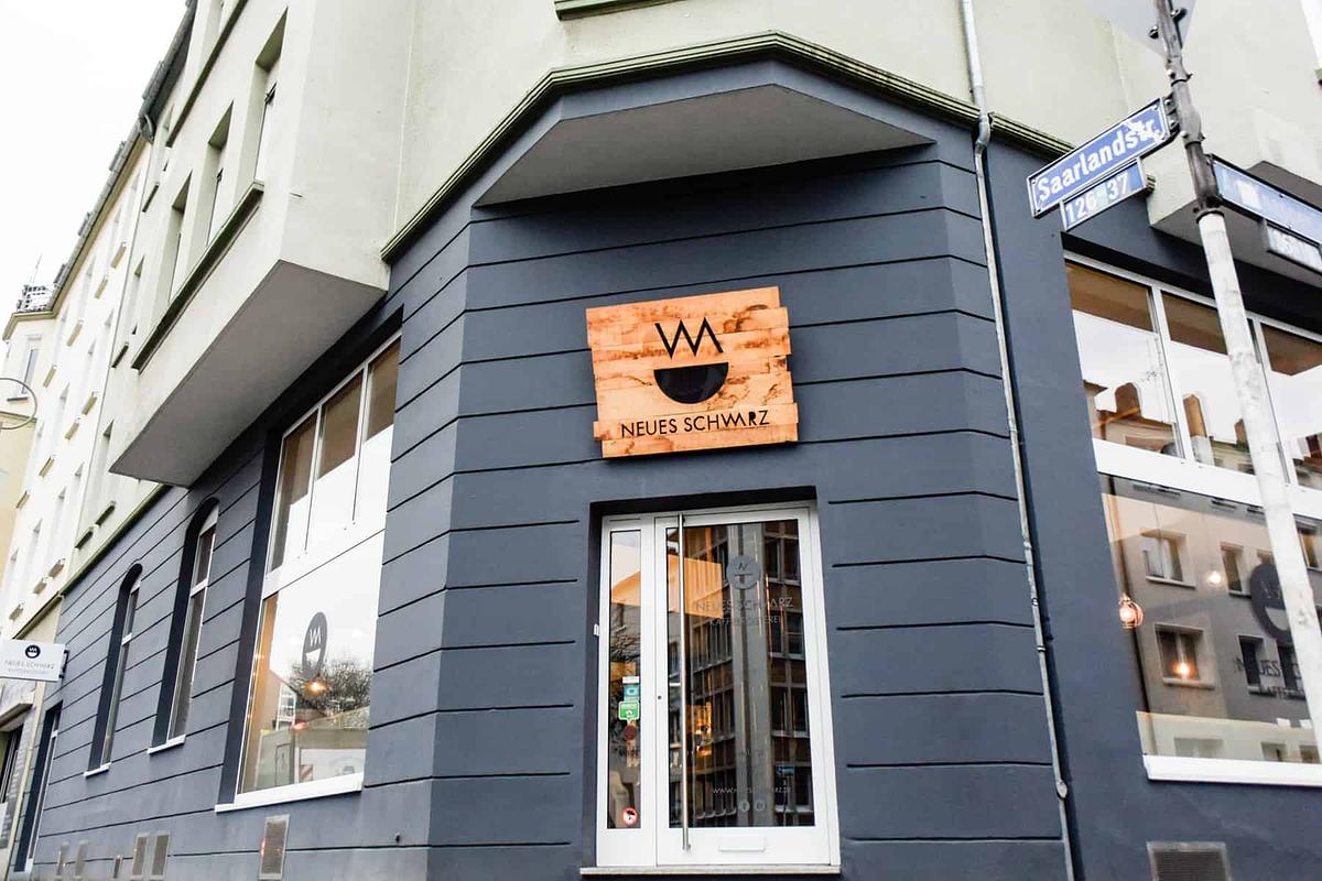 Neues Schwarz Kaffeerosterei