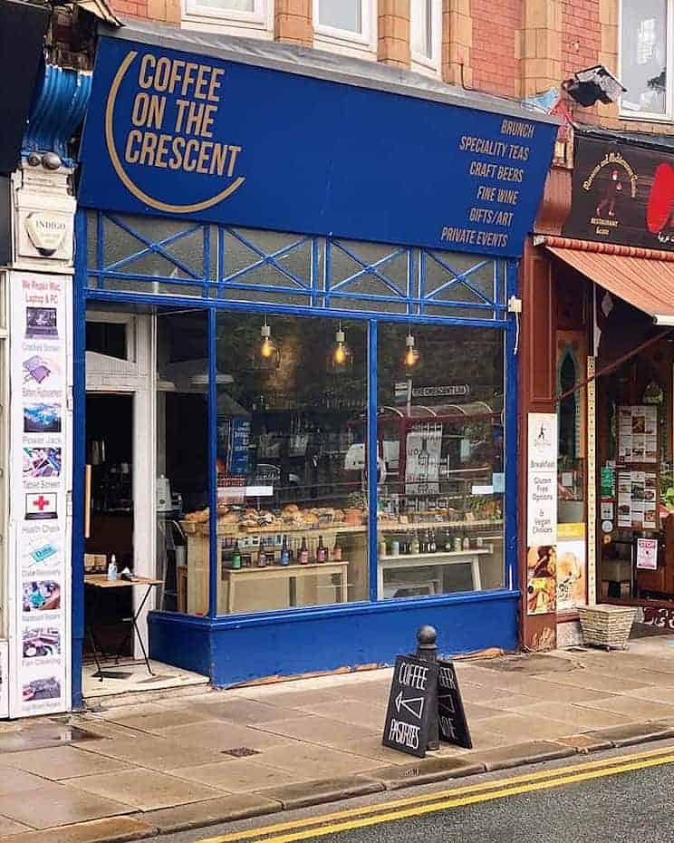 Coffee on the crescent