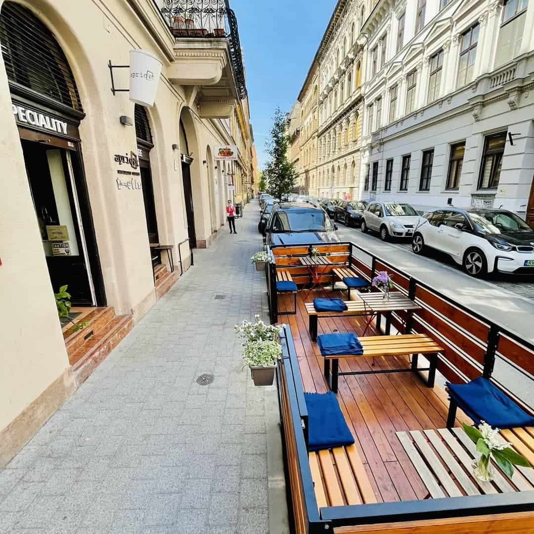 Apricot Coffee photo 3