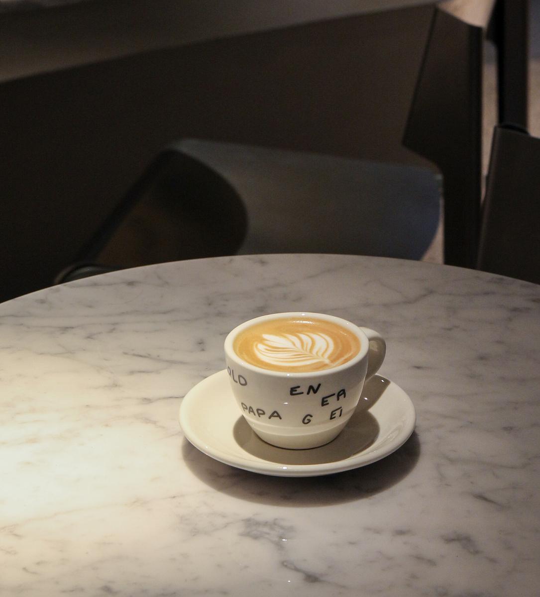 Goldener Papagei photo 4