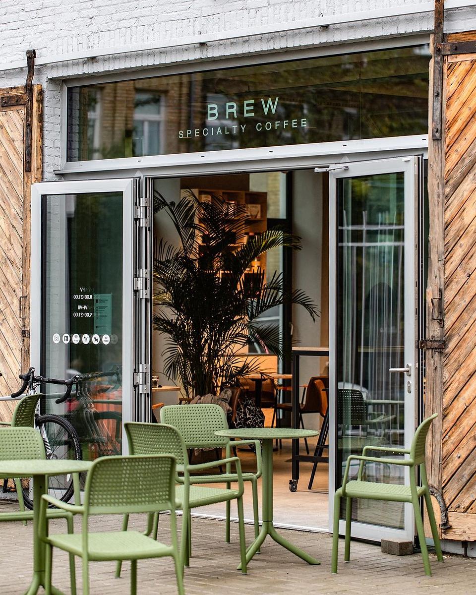 BREW. Specialty Coffee / Bakery & Cafe