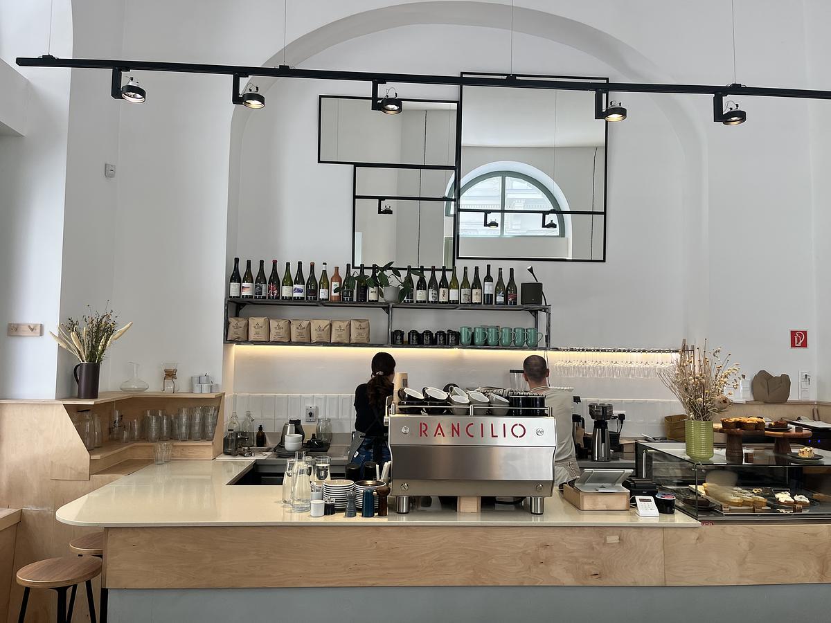 Portobello Coffee Brunch Wine