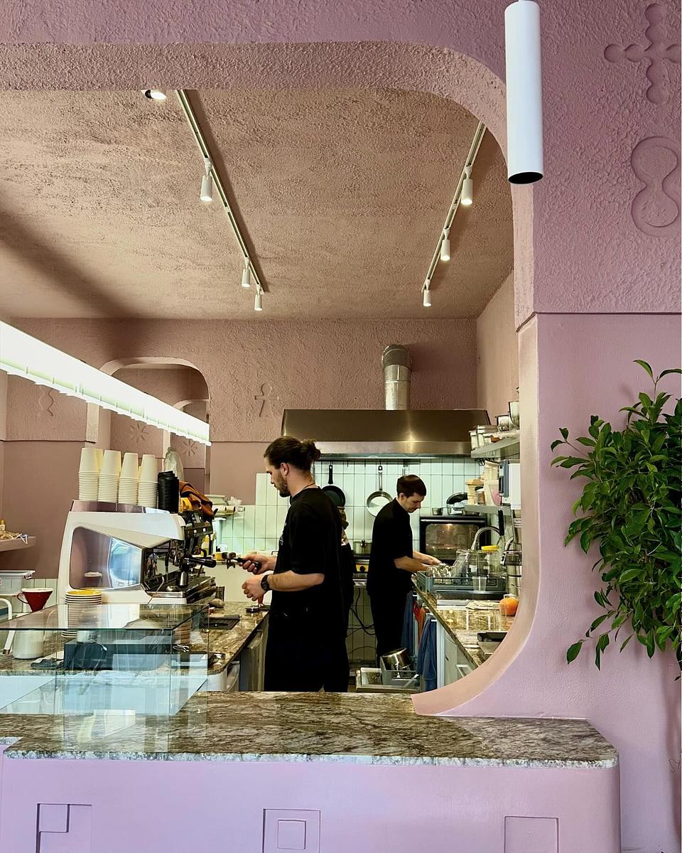 Hedonist coffee and breakfast