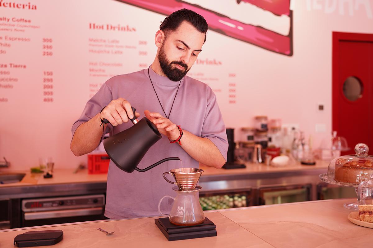 Rubi Cakes & Specialty Coffee photo 1