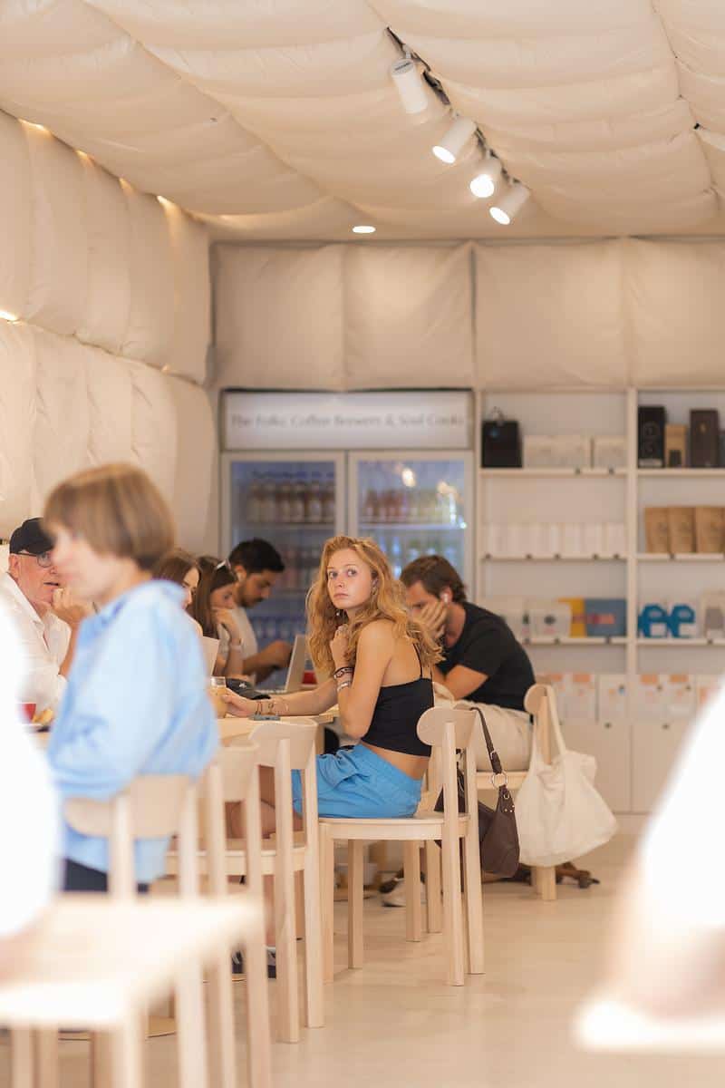 The Folks Santos photo 3