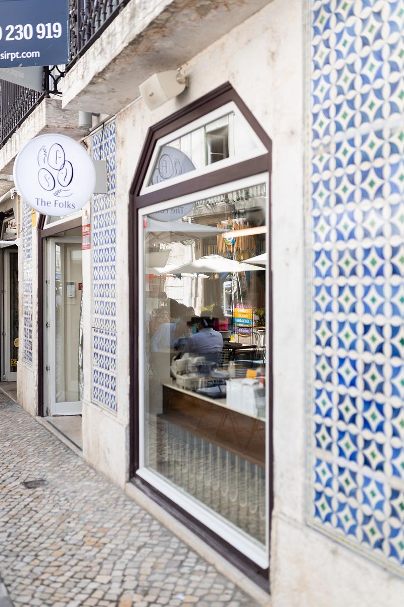 The Folks Blue Street