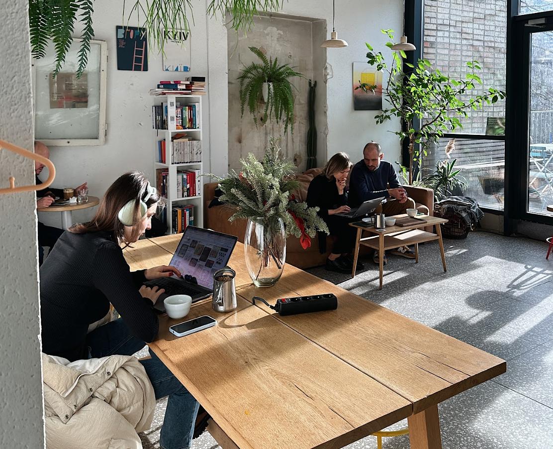 OCTO Tower coffee shop