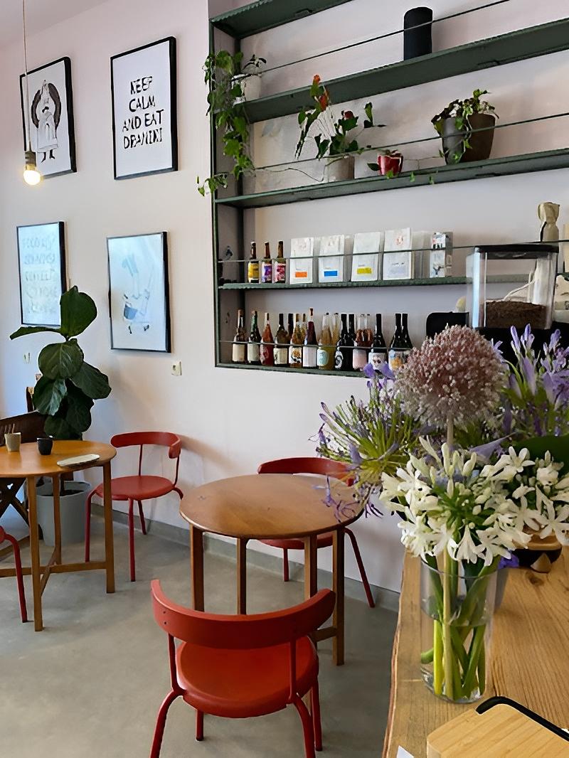 DOM | Specialty coffee & Brunch