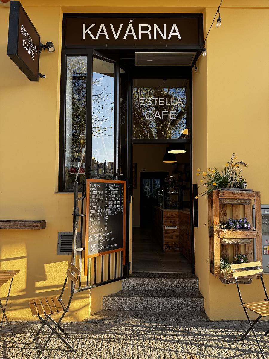 Estella CAFÉ