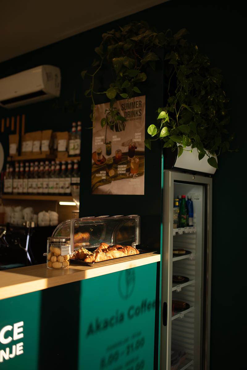 Akacia Coffee & Roastery