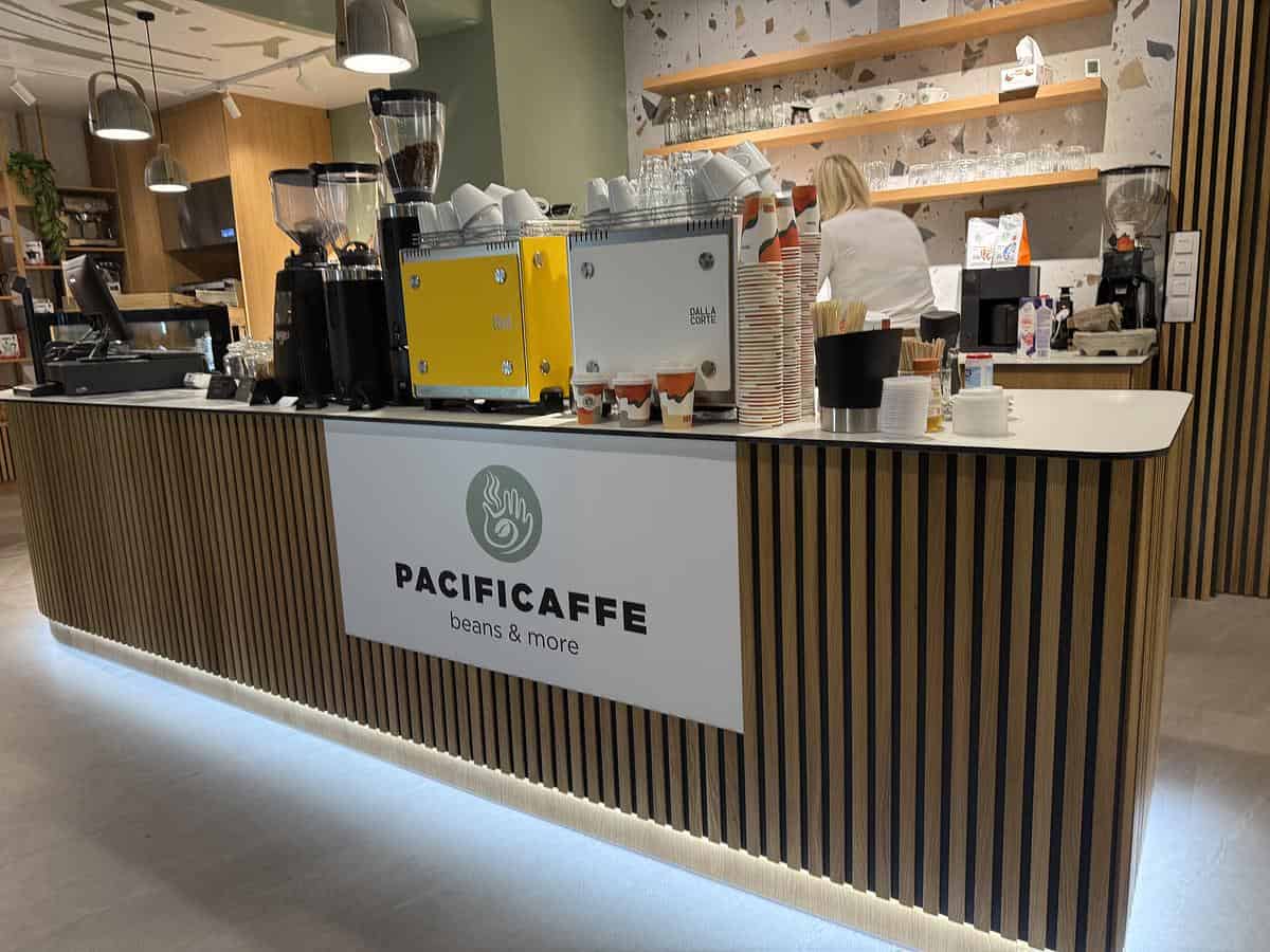PACIFICAFFE Beans & More photo 4