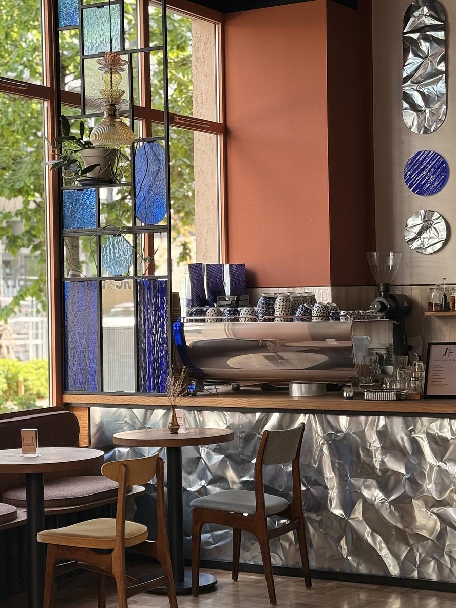 Cover image of Blask