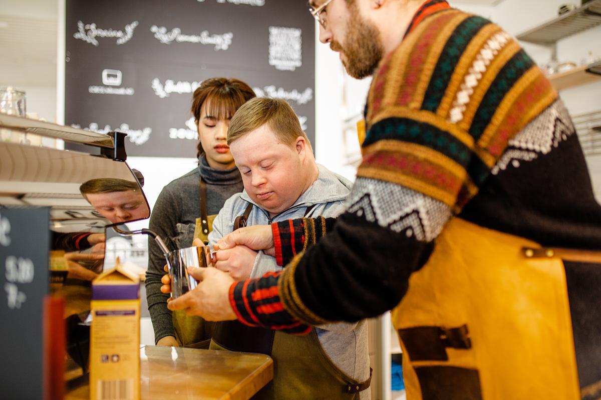 Café EinzigArtig photo 1