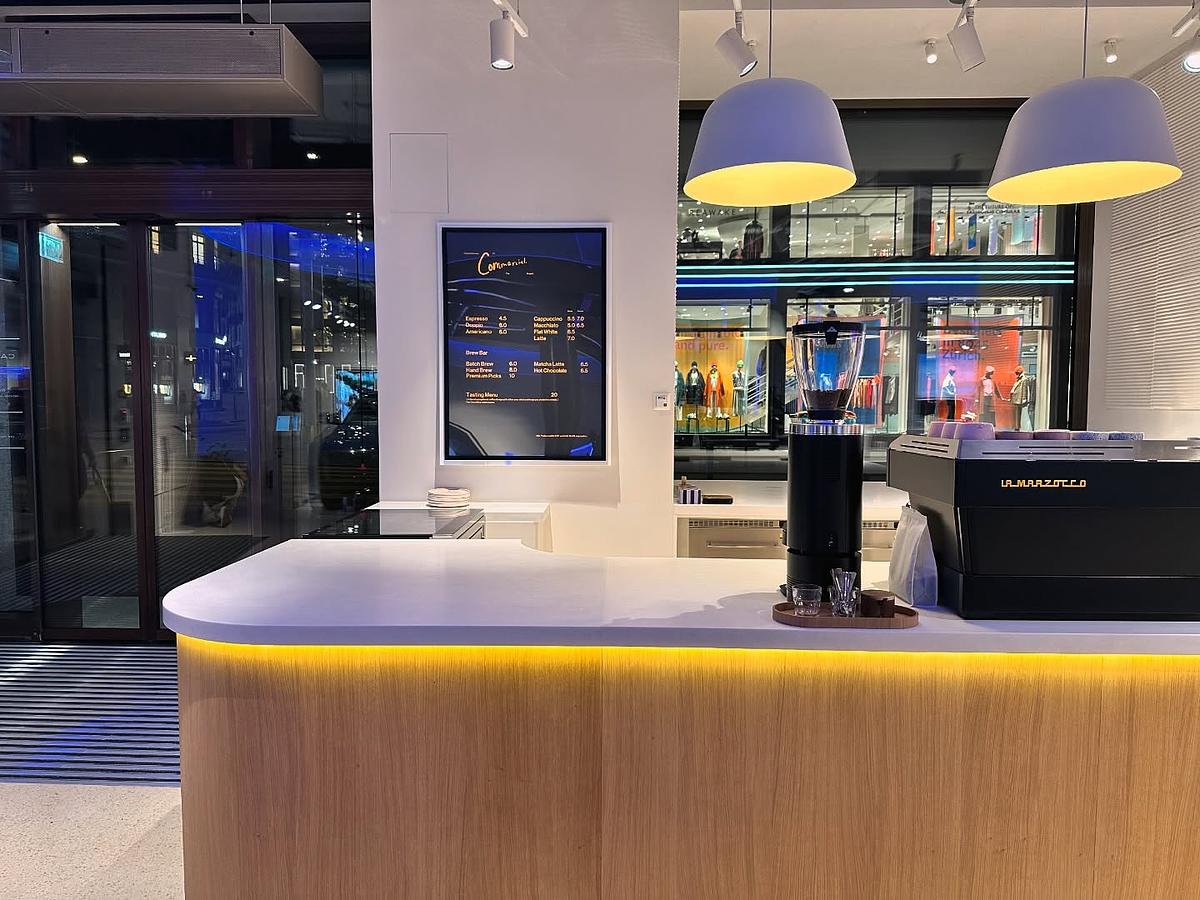 Commercial - The Project Bahnhofstrasse